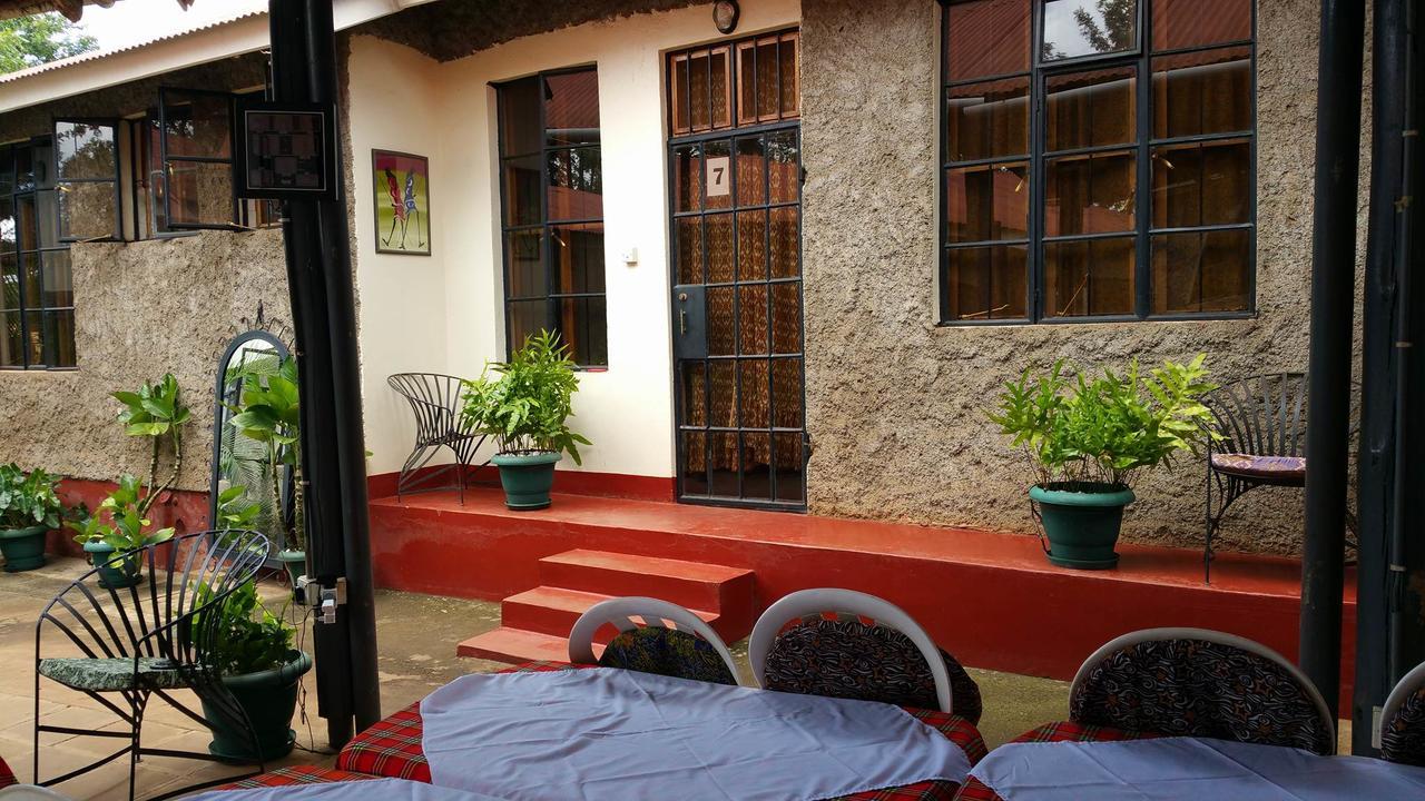 Mama Simba Bed And Breakfast Moshi Exterior foto
